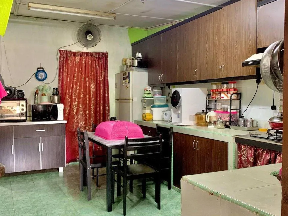 RUMAH_TERES_SETINGKAT_TAMAN_ULU_TIRAM_JOHOR_BAHRU_JOHOR_7