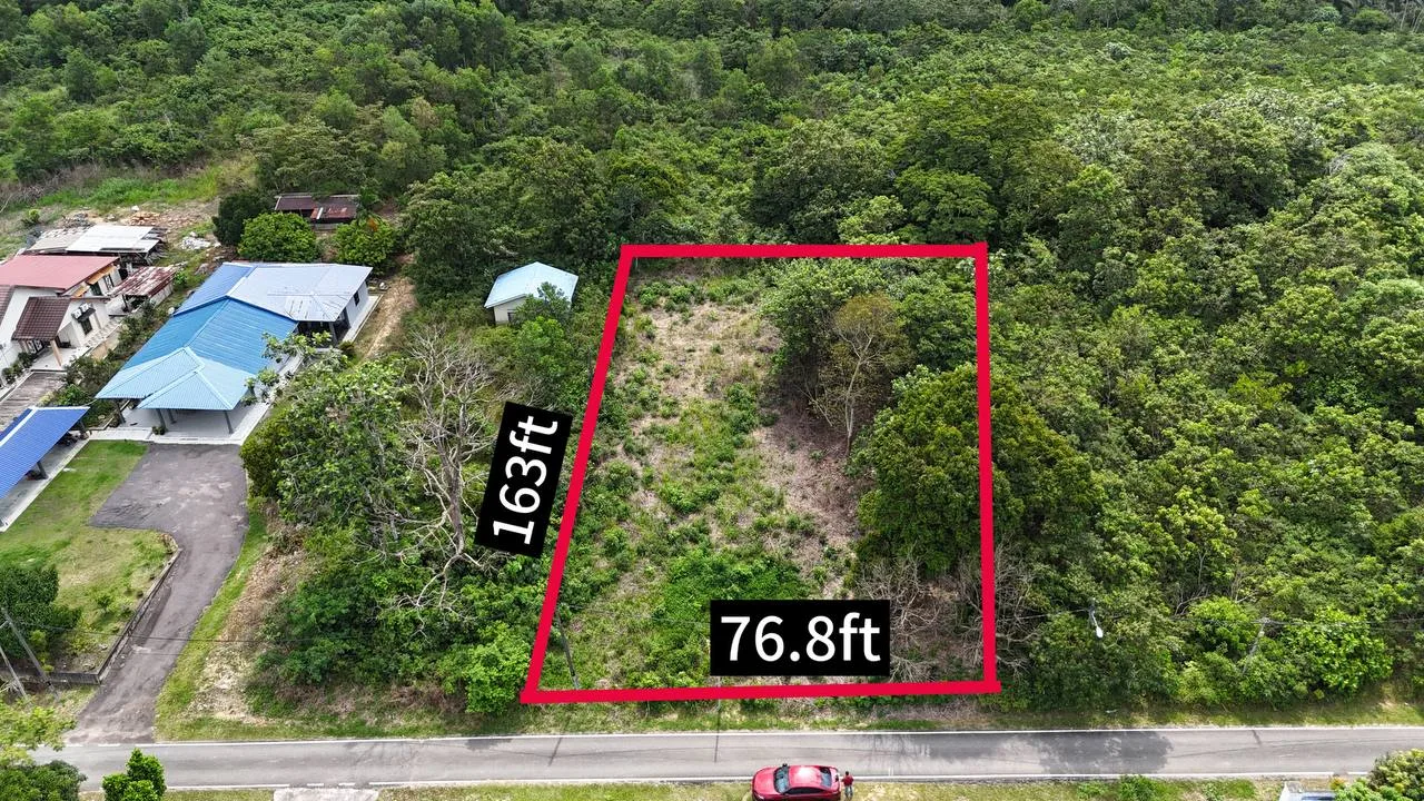 TANAH LOT KEDIAMAN JALAN PADANG TEMBAK , KG SRI TENGGARA KLUANG UNTUK DIJUAL