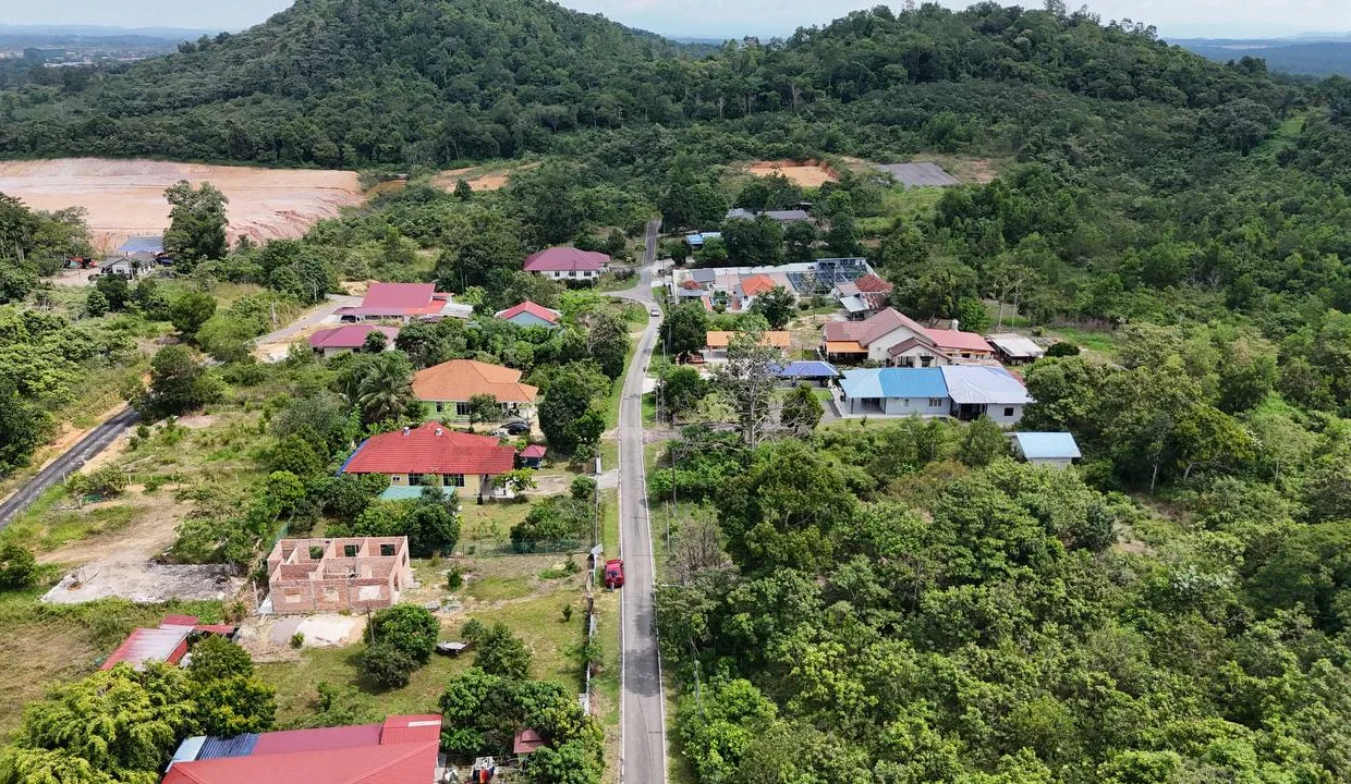 TANAH_LOT_KEDIAMAN_JALAN_PADANG_TEMBAK_KG_SRI_TENGGARA_KLUANG_JOHOR_4